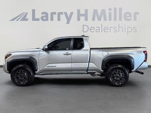 2025 Toyota Tacoma TRD PreRunner