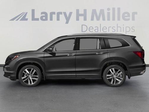 Gray 2018 Honda Pilot Touring