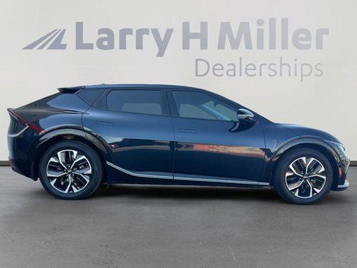 2022 Kia EV6 Wind