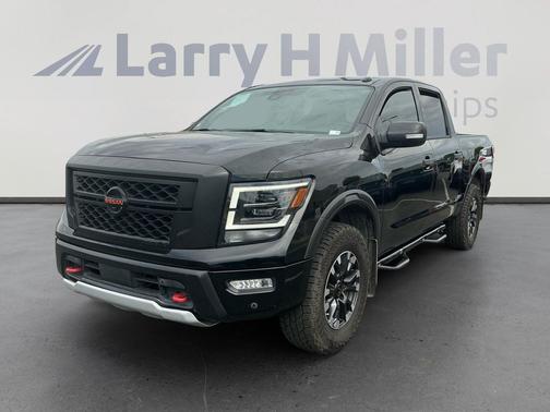 Super Black 2021 Nissan Titan PRO-4X
