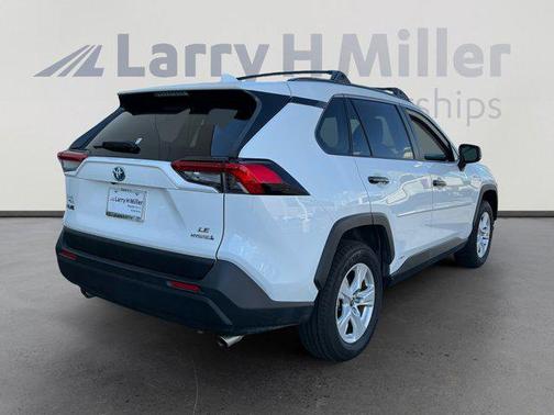 2021 Toyota RAV4 Hybrid LE