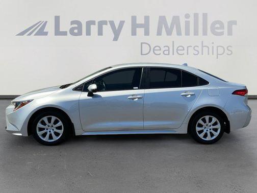 Classic Silver Metallic 2025 Toyota Corolla LE
