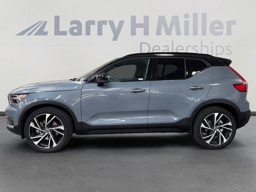 2020 Volvo XC40 T5 R-Design