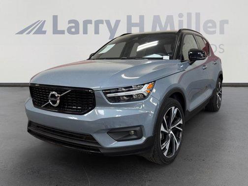 2020 Volvo XC40 T5 R-Design