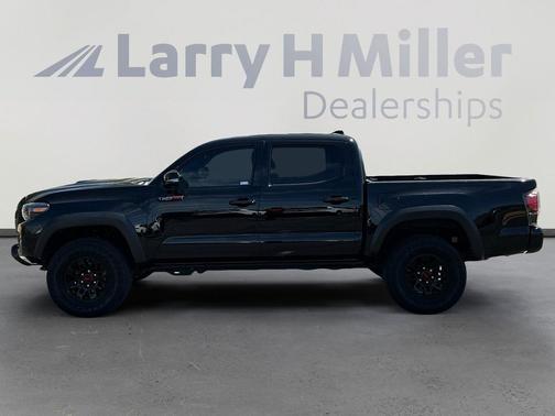 Midnight Black Metallic 2018 Toyota Tacoma TRD Pro