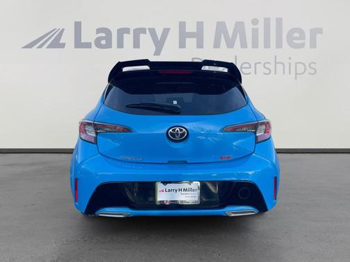 Blue Flame 2022 Toyota Corolla XSE