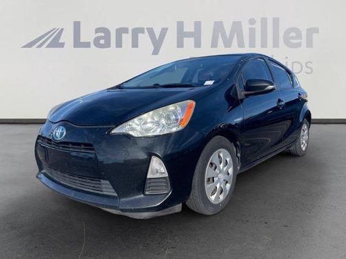 Black Sand Pearl 2014 Toyota Prius c Two