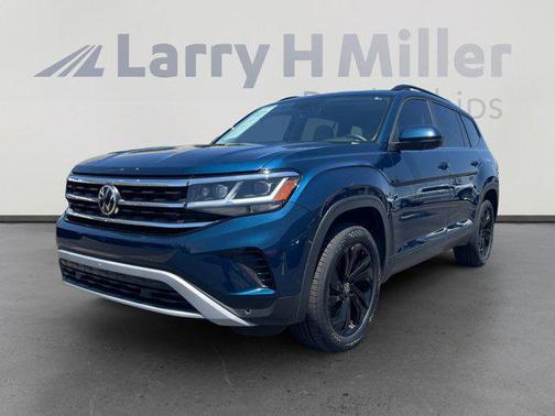 2022 Volkswagen Atlas 3.6L SE w/Technology