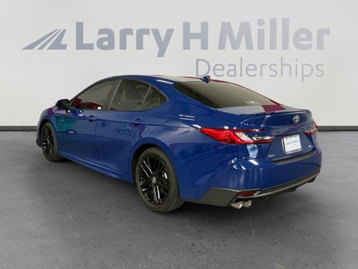 Reservoir Blue 2025 Toyota Camry SE