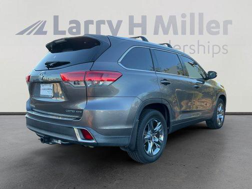 2019 Toyota Highlander Limited Platinum