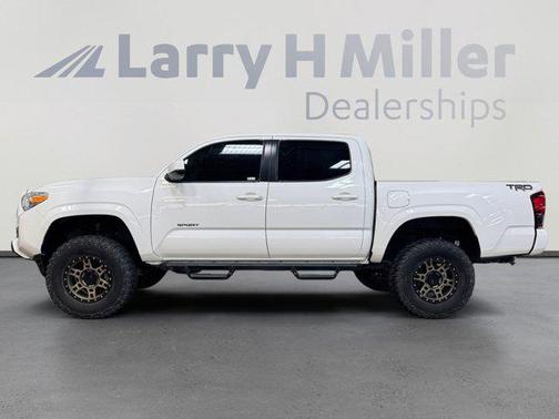 2022 Toyota Tacoma SR