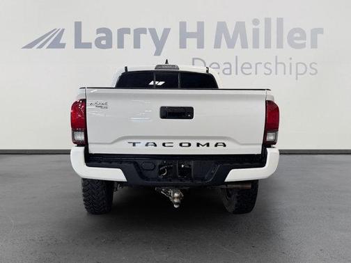 2022 Toyota Tacoma SR