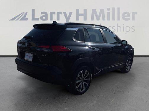 2023 Toyota Corolla Cross XLE
