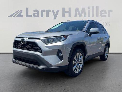2019 Toyota RAV4 XLE Premium