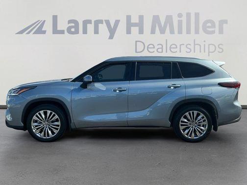 2024 Toyota Highlander Platinum