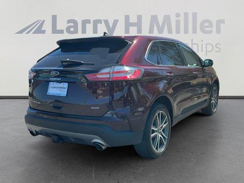 Burgundy Velvet Metallic Tinted Clearcoat 2024 Ford Edge Titanium