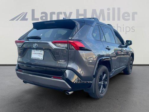 2021 Toyota RAV4 Hybrid SE
