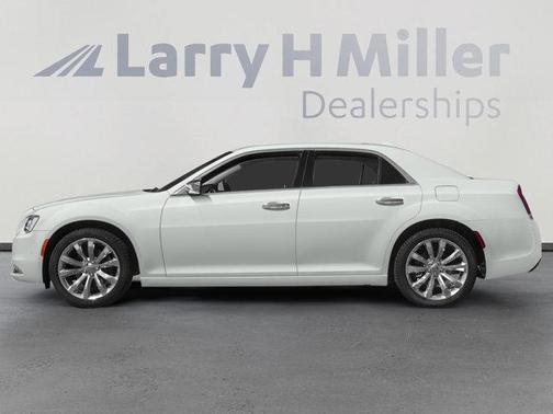 2016 Chrysler 300C Base