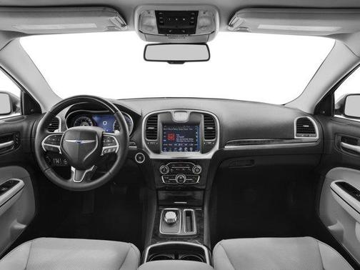 2016 Chrysler 300C Base