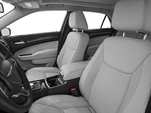 2016 Chrysler 300C Base