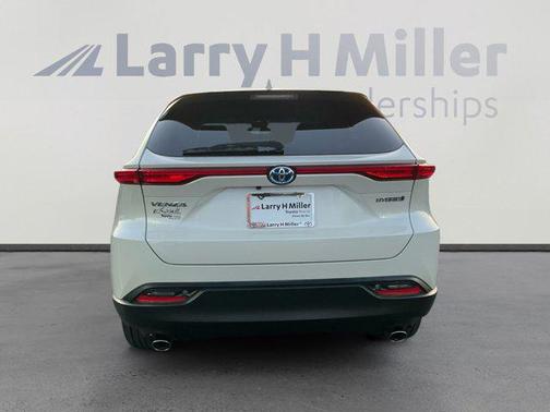 2021 Toyota Venza LE