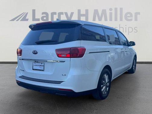 2020 Kia Sedona LX