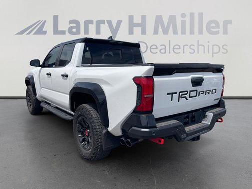 Ice 2025 Toyota Tacoma TRD Pro