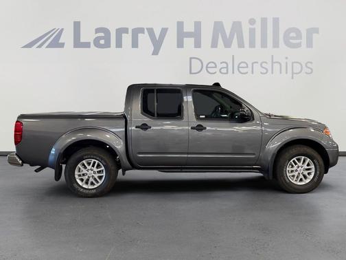 Gun Metallic 2020 Nissan Frontier SV