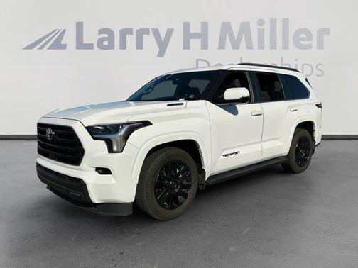 2025 Toyota Sequoia SR5