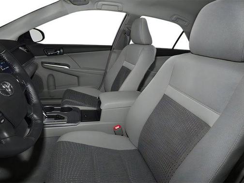 2014 Toyota Camry Hybrid XLE