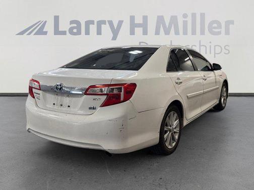 2014 Toyota Camry Hybrid XLE