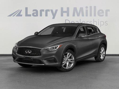 2017 INFINITI QX30 Sport
