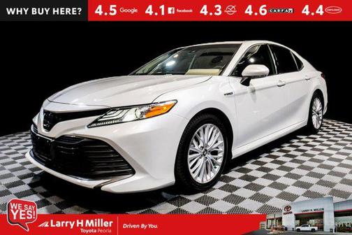 2020 Toyota Camry Hybrid XLE