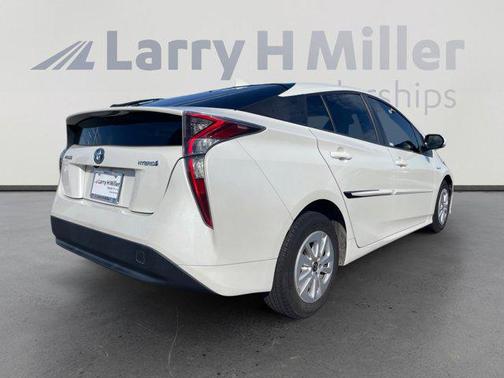 2017 Toyota Prius Two