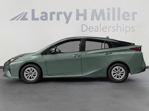2017 Toyota Prius Four Touring