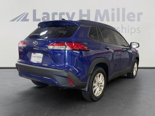 2025 Toyota Corolla Cross LE