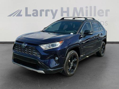 2020 Toyota RAV4 Hybrid SE