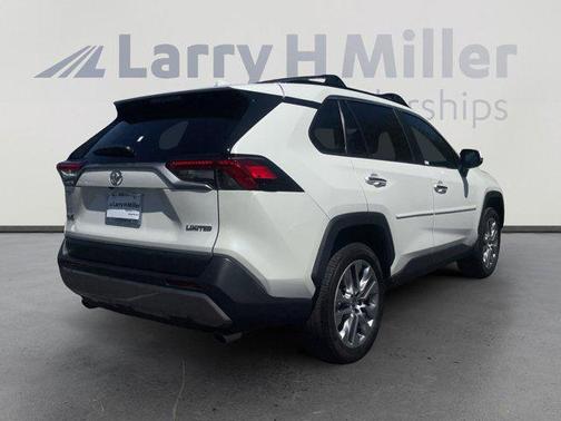 2022 Toyota RAV4 Limited