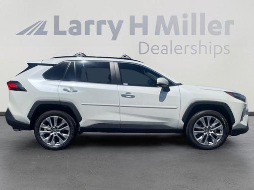 2022 Toyota RAV4 Limited