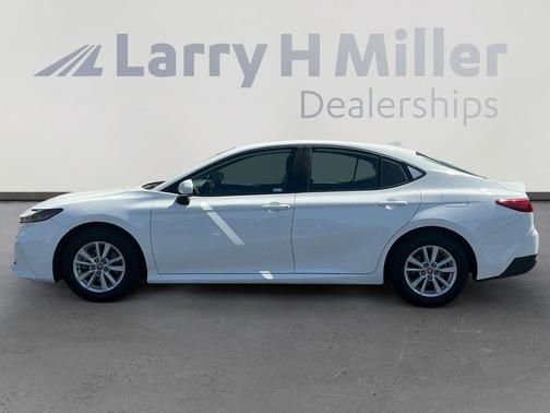 Ice Cap 2025 Toyota Camry XSE