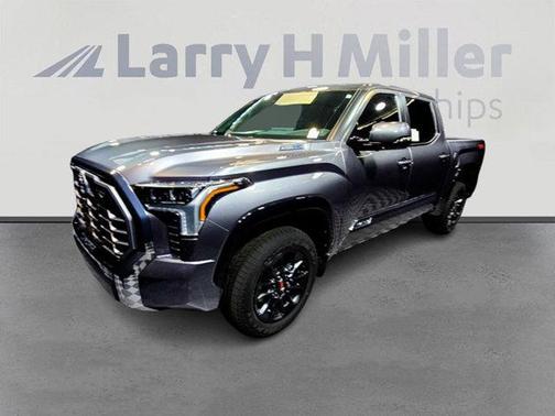 2025 Toyota Tundra Hybrid Platinum