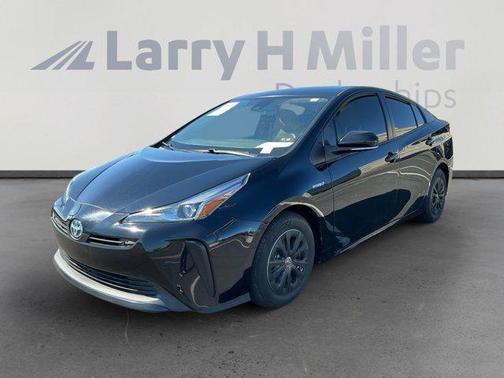 2022 Toyota Prius LE