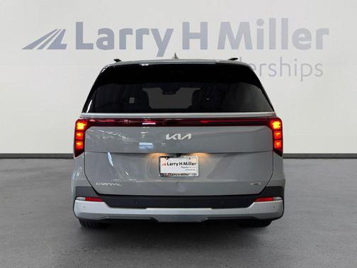 2025 Kia Carnival Hybrid EX