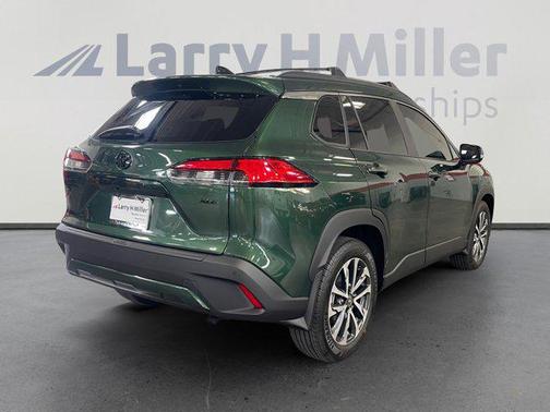 2025 Toyota Corolla Cross XLE