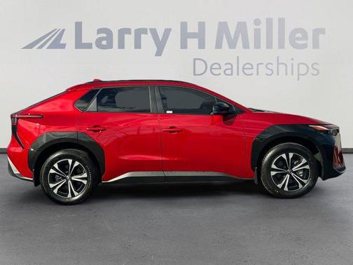 2025 Toyota bZ4X XLE