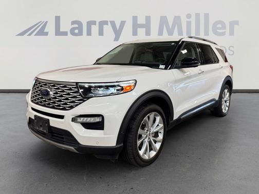 Oxford White 2021 Ford Explorer Platinum