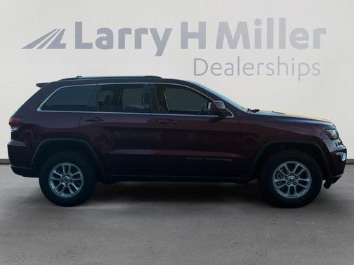 2020 Jeep Grand Cherokee Laredo