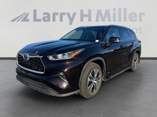 2020 Toyota Highlander Hybrid XLE