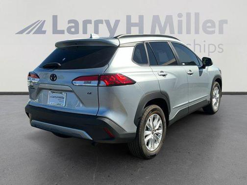 2022 Toyota Corolla Cross LE