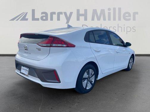 2020 Hyundai IONIQ Hybrid Blue